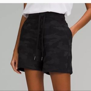 Lululemon Scuba High-Rise Short 5”